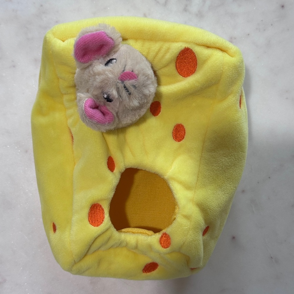 Mouse and Cheese Squeaker Toy